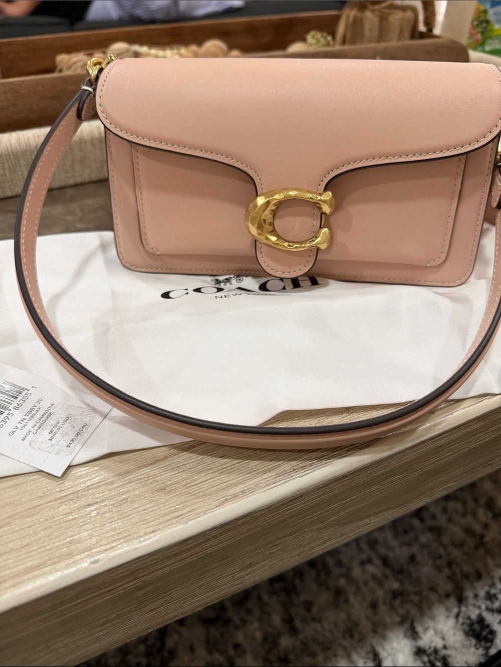 Coach cream (pink) tabby 20 bag (Authentic)